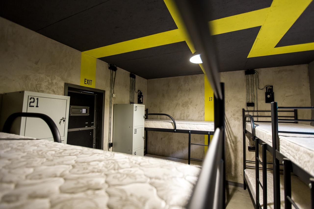 Hostel Lviv Loft Prison Exteriér fotografie