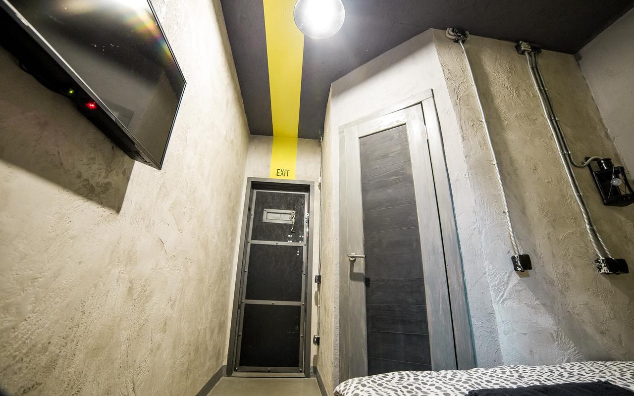 Hostel Lviv Loft Prison Exteriér fotografie