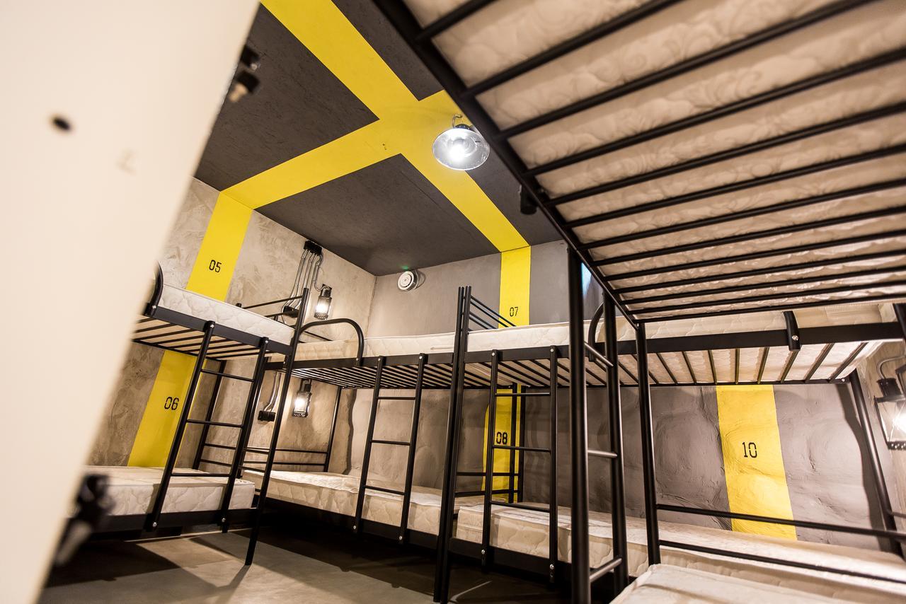 Hostel Lviv Loft Prison Exteriér fotografie