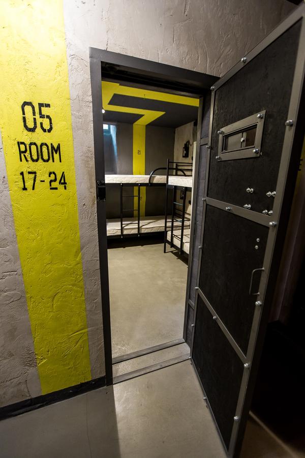 Hostel Lviv Loft Prison Exteriér fotografie