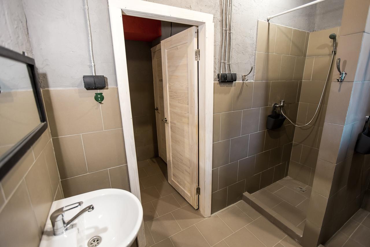 Hostel Lviv Loft Prison Exteriér fotografie