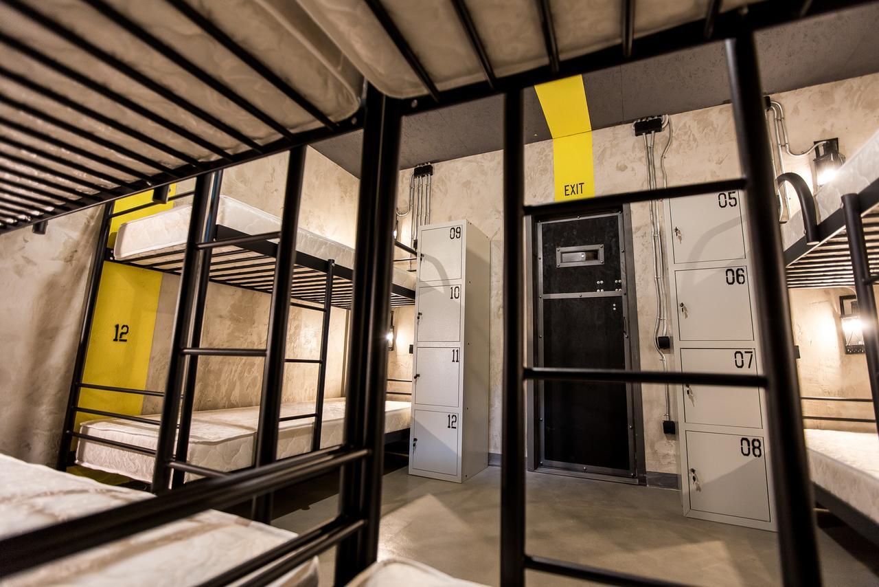 Hostel Lviv Loft Prison Exteriér fotografie