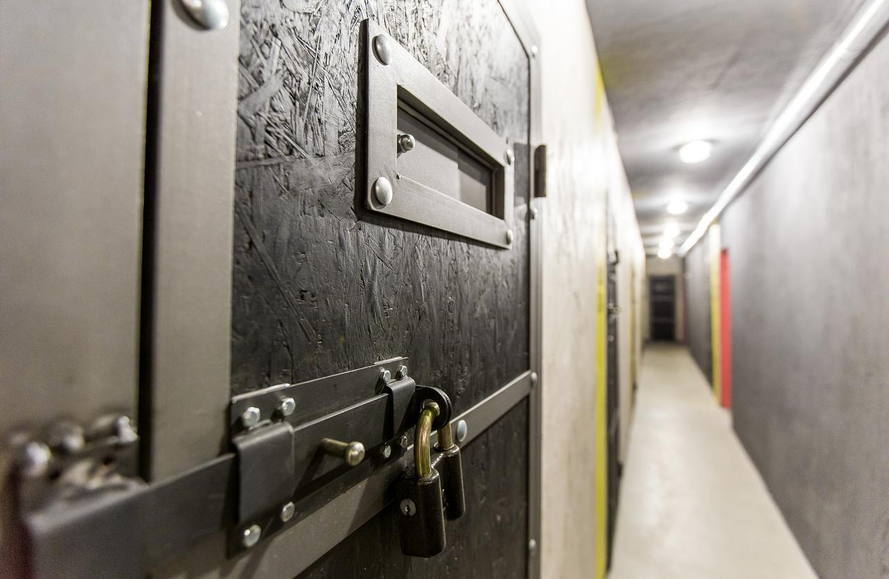Hostel Lviv Loft Prison Exteriér fotografie