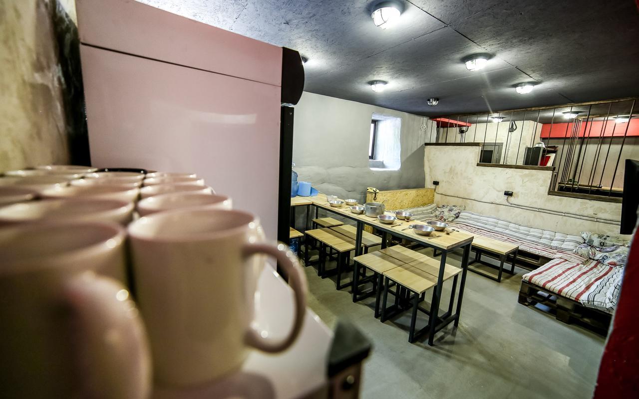 Hostel Lviv Loft Prison Exteriér fotografie