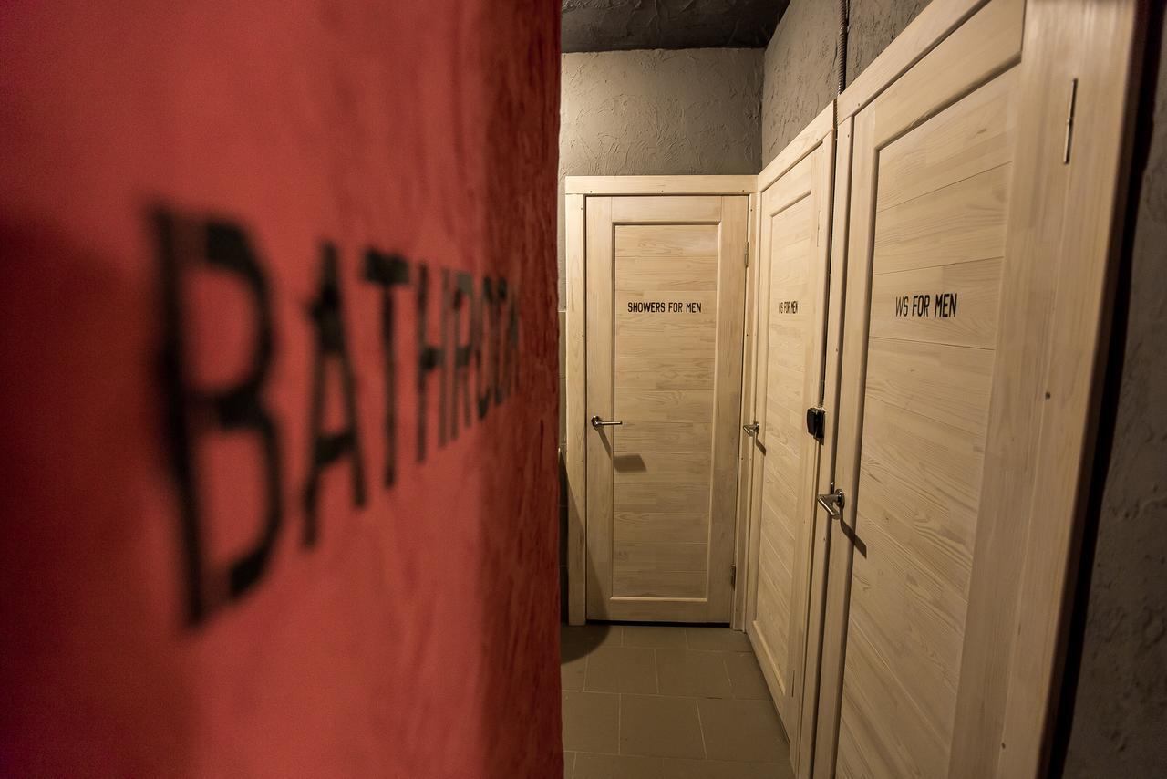 Hostel Lviv Loft Prison Exteriér fotografie