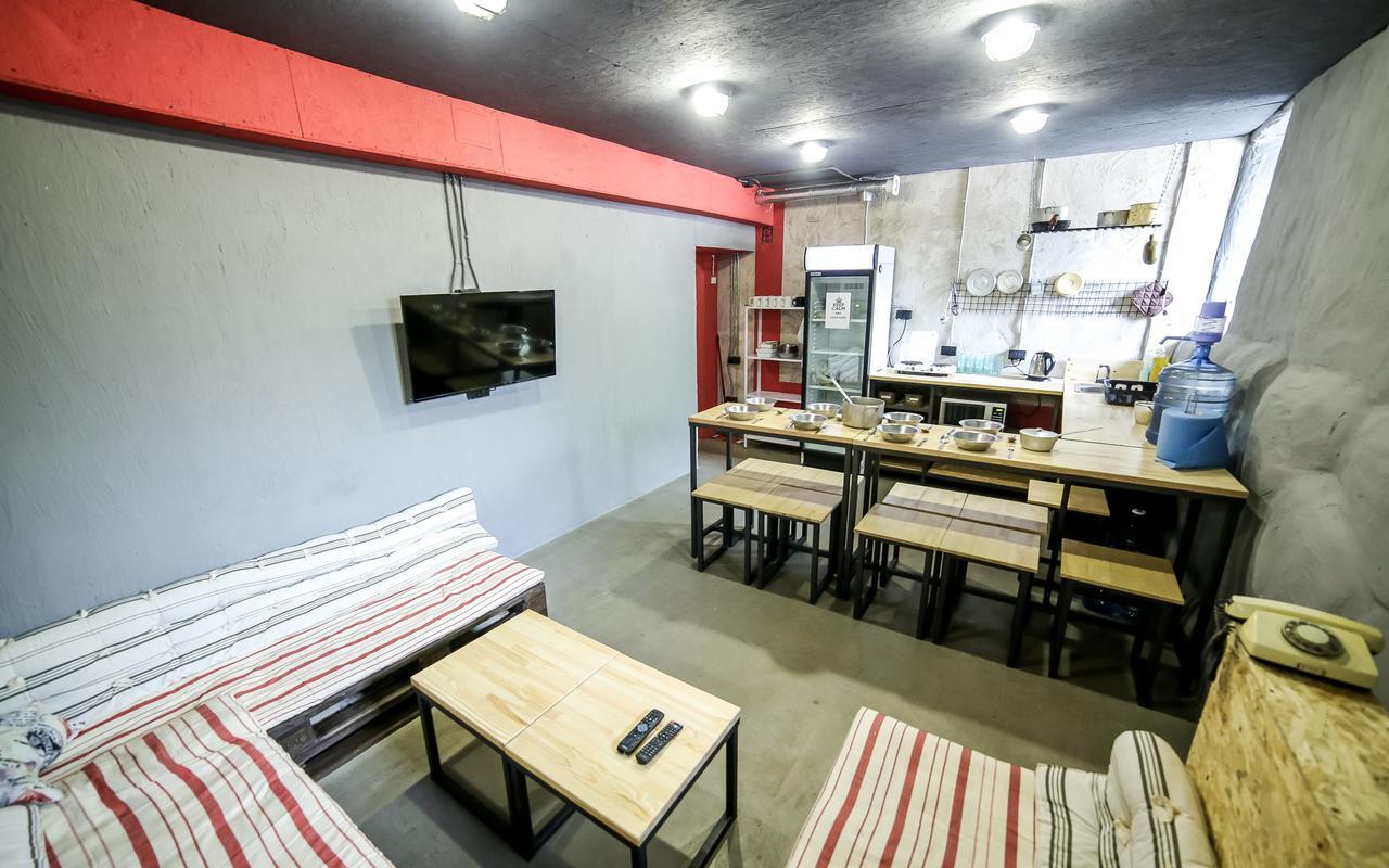 Hostel Lviv Loft Prison Exteriér fotografie