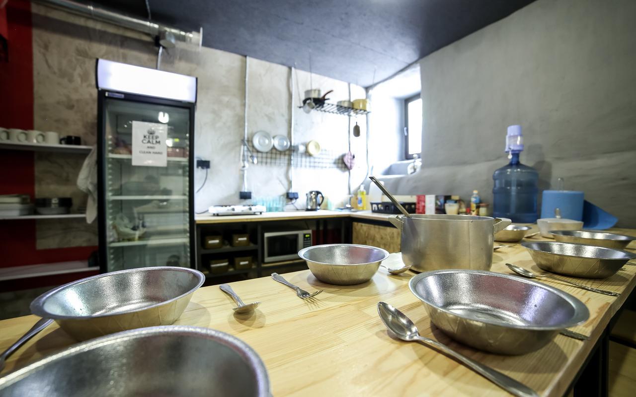 Hostel Lviv Loft Prison Exteriér fotografie